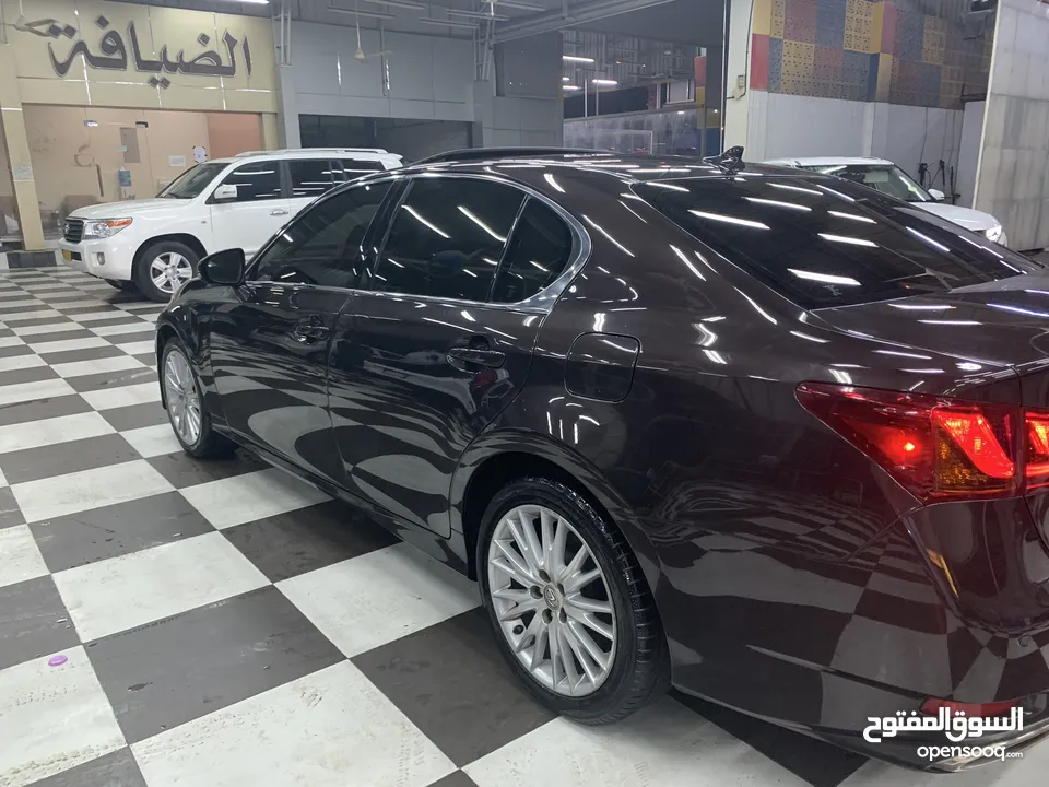 للبيع لكزس نظيف جدا Gs350