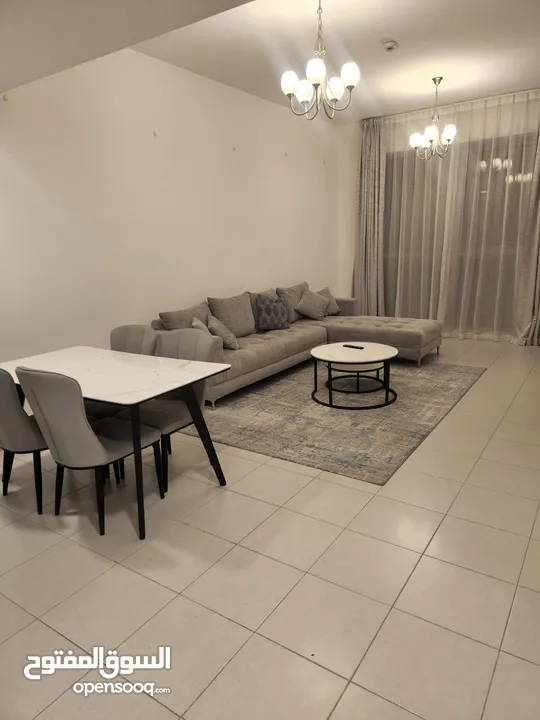 1 BEDROOM MONTHLY RENT 6500 AED