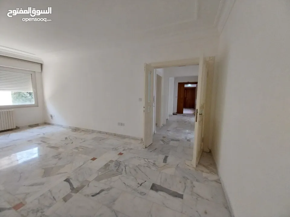 شقة للايجار في عبدون  ( Property 33776 )-175106972