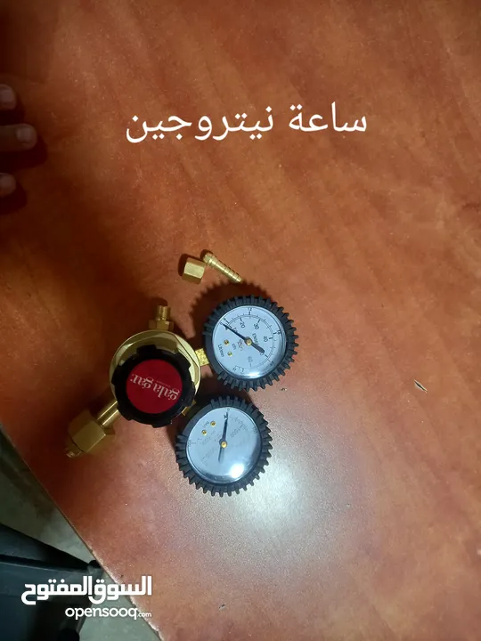 أدوات طبيه للبيع جديده غير  مستعملة و تمتلك جوده عاليه  يمكن توفيرها بكميات كبيرة حسب الطلب