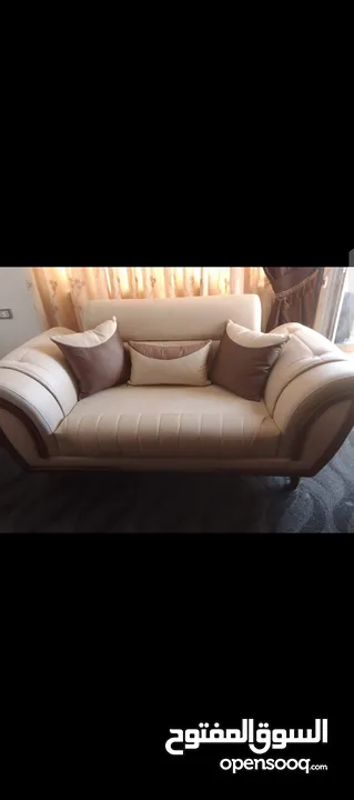 طقم كنب فاخر لاصحاب الذوق الرفيع
