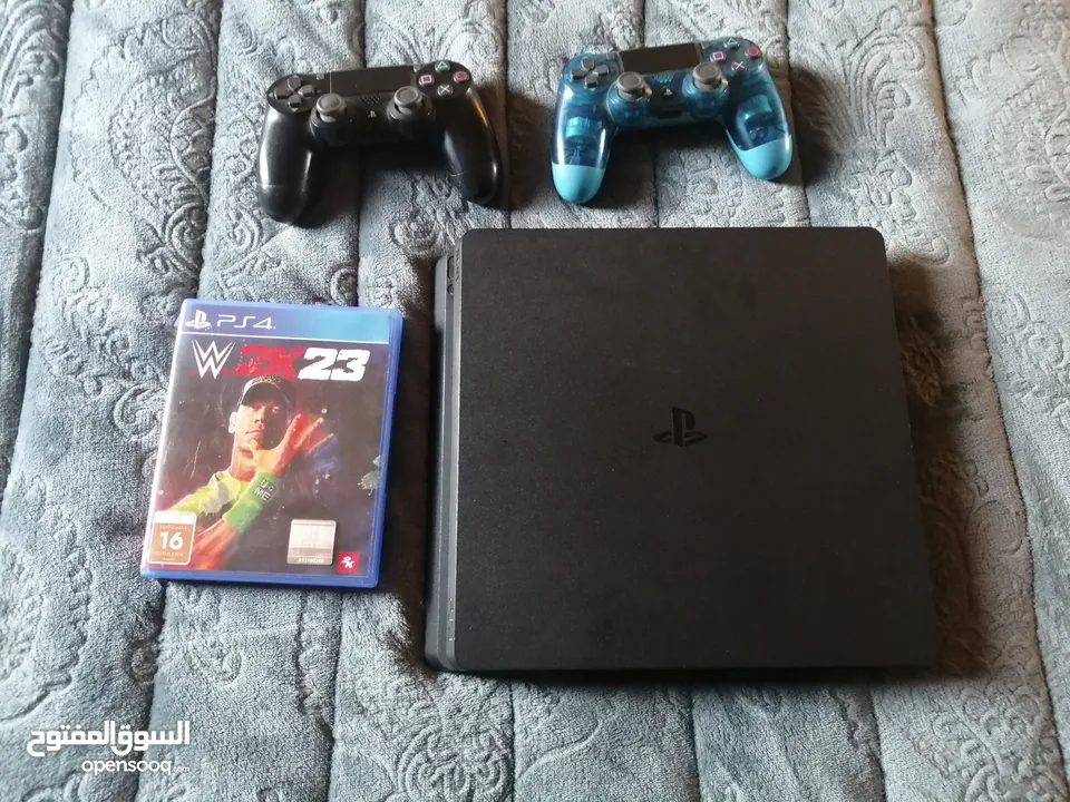 PS4 Slim 872gb (USABLE storage), 2 controllers with 1 Game