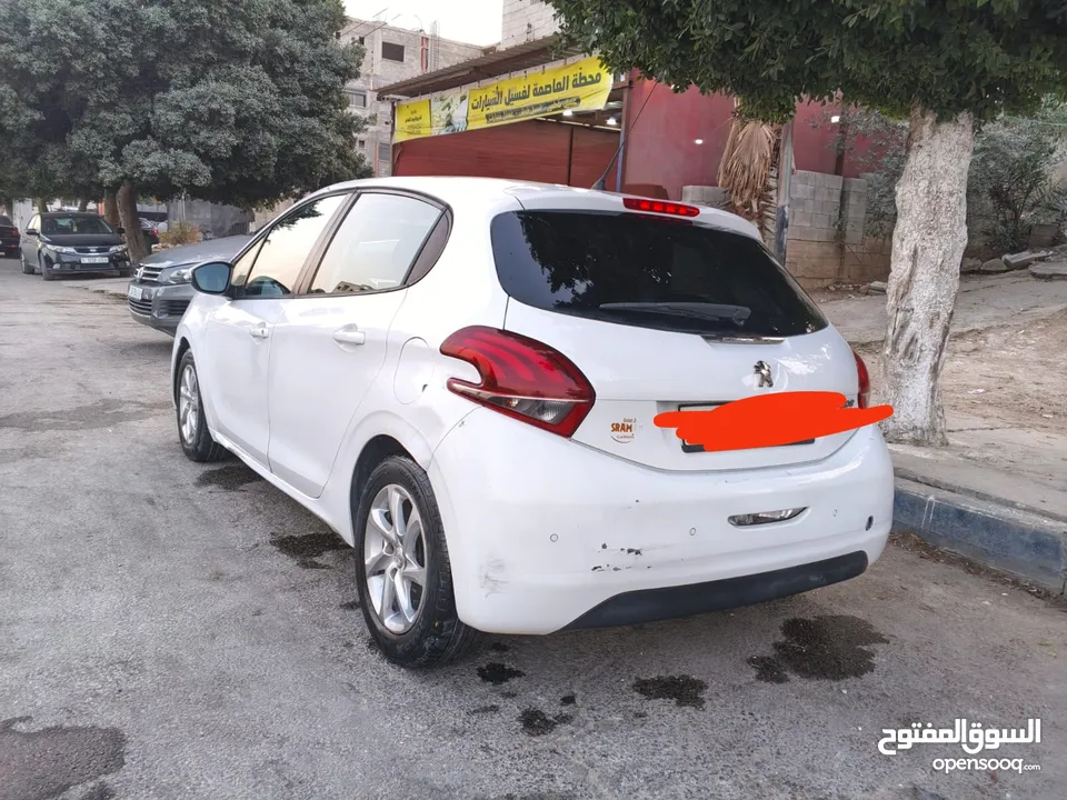 بيجو 2018 مطور 1200 بنزين