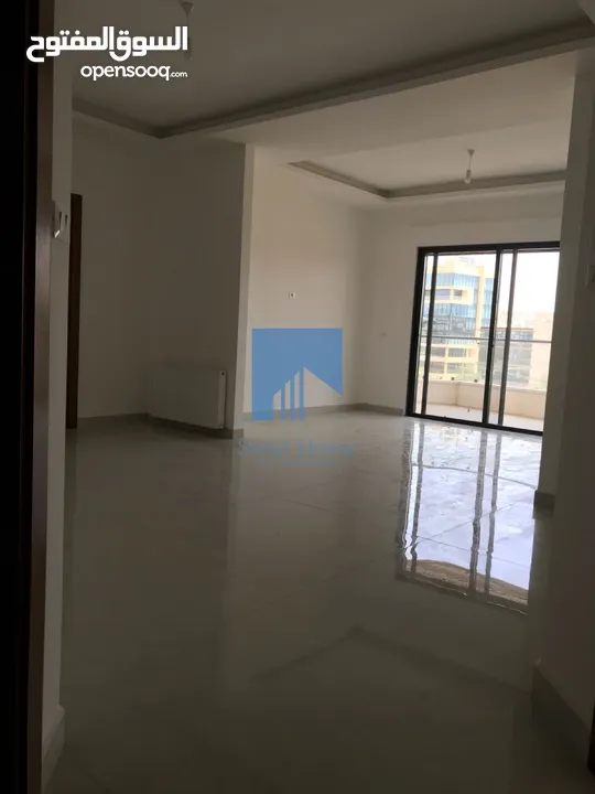 شقة فاخرة للبيع في الجندويل طابق اول 180م تشطيب سوبر ديلوكس لم تسكن