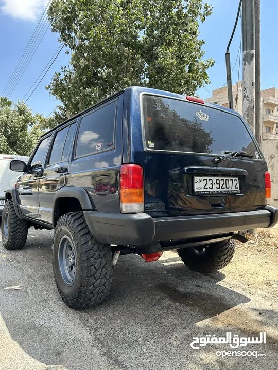 Jeep xj جيب شيروكي مربع 1999