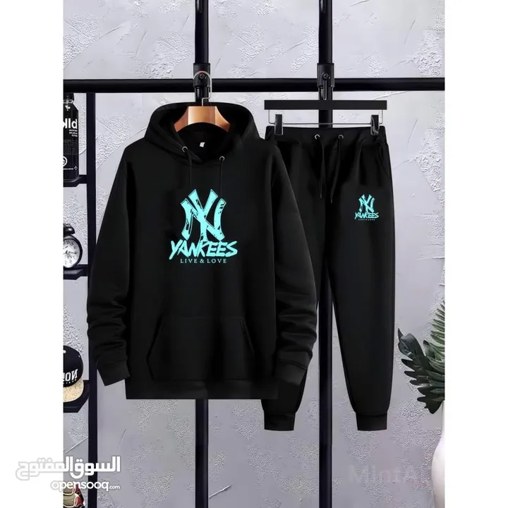 القياسات المتوفرة / S - M - L - Xl - Xxl - 3Xl  نوع القماش قطني 3 خيط -