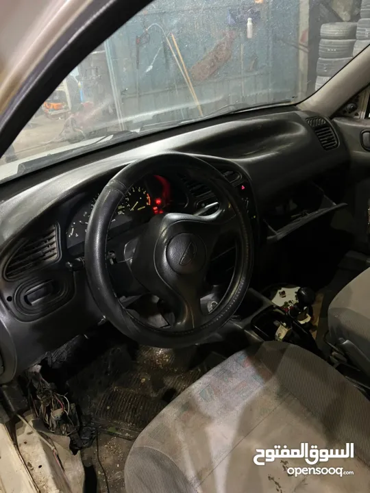 دايو لانوس 2002