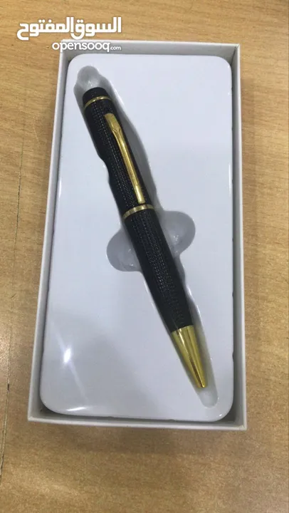 عرض جديد قلم مزود بكاميرا