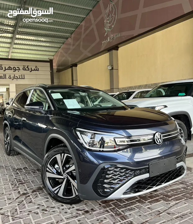 VOLKSWAGEN ID 6 crozz pro ( معرض الحضر )