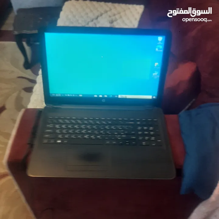 لابتوب hp حجم كبير بدون مشاكل نقرات خفيفة في الإطار شغال فحص i3 جيل خامس مع شاحن فقط رقم تحت