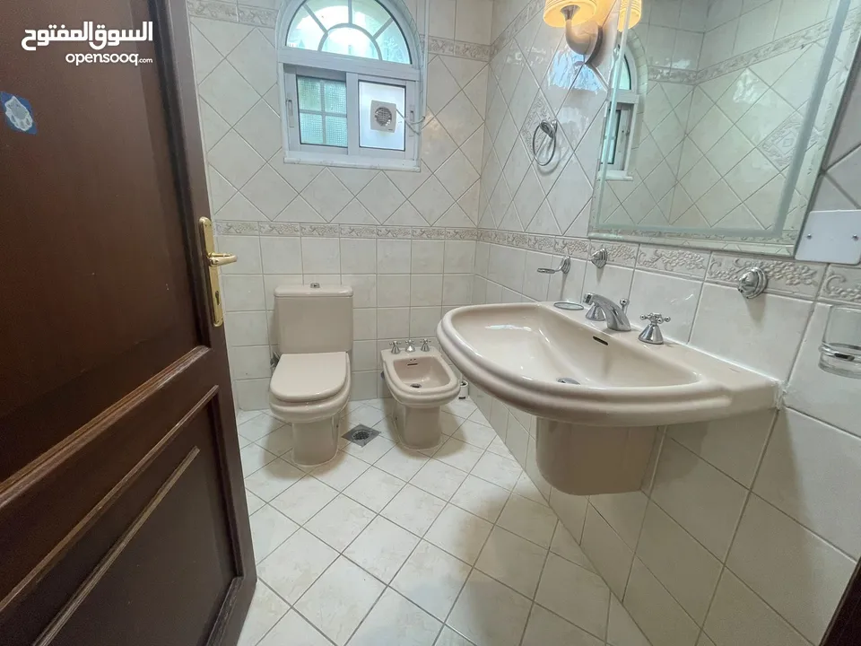 شقة للايجار في الصويفية ( Property 37234 )-175080992