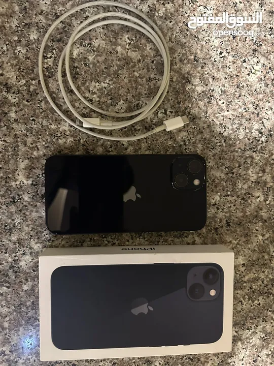 Iphone 13 256g بحالة الوكالة