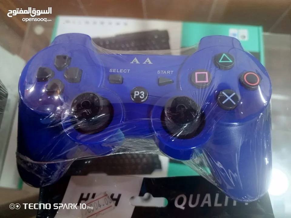 بلايــــــستيـــــشن 3 للبيـــع بحـال الوكـــــــــاله استعمال بسيط  + 3 يدات بالكرتونه ............