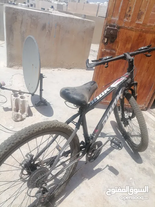 بسكليتين كوبرا أمريكي نمره 26 للبيع في الزرقاء جبل طارق