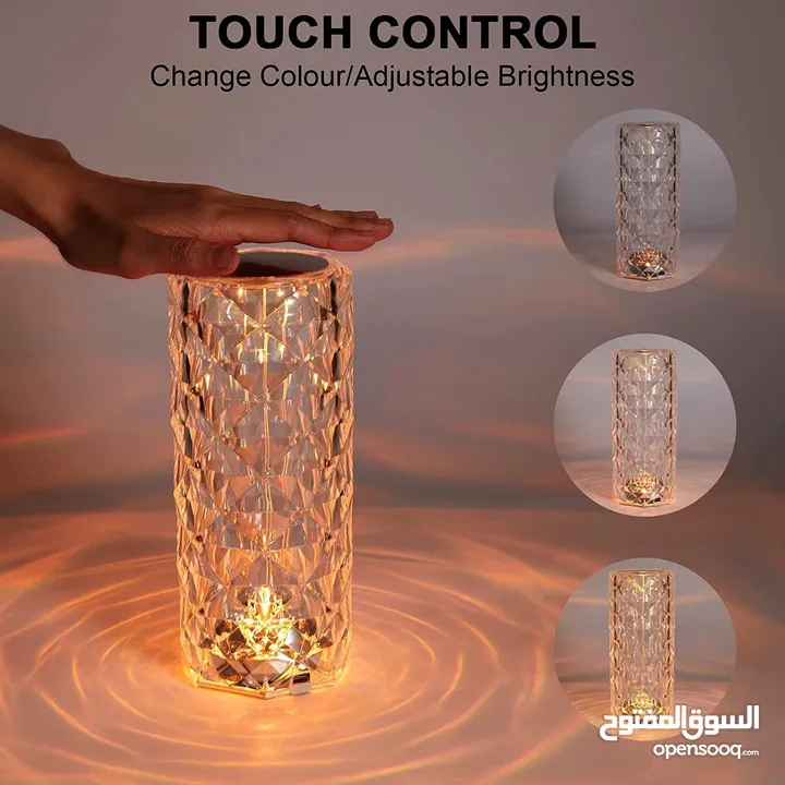 مصباح كريستال الماس القابل لإعادة الشحن مع جهاز تحكم عن بعد. Rechargeable Diamond Crystal Lamp with