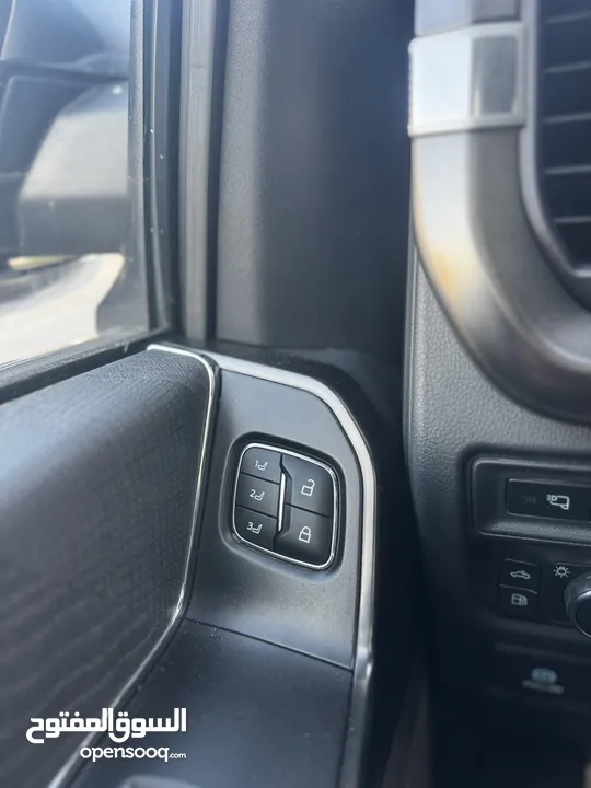 ford f150 platinum 2022 hybrid 3500 cc powerboost  بلاتينيوم لون كحلي و داخلية مميزة لون كاميل