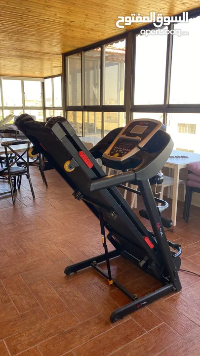 Mpulse Treadmill - Up to 115 kg   جهاز مشي كهربائي Mpulse