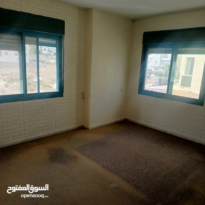 شقة للبيع موقع مميز
