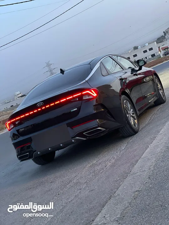 كيا k5 موديل 2021 بمواصفات مميزة وجميلة للبيع