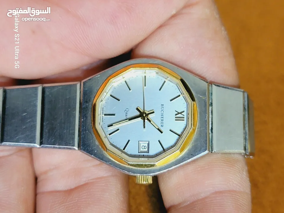 ساعات قديمه مخزنه