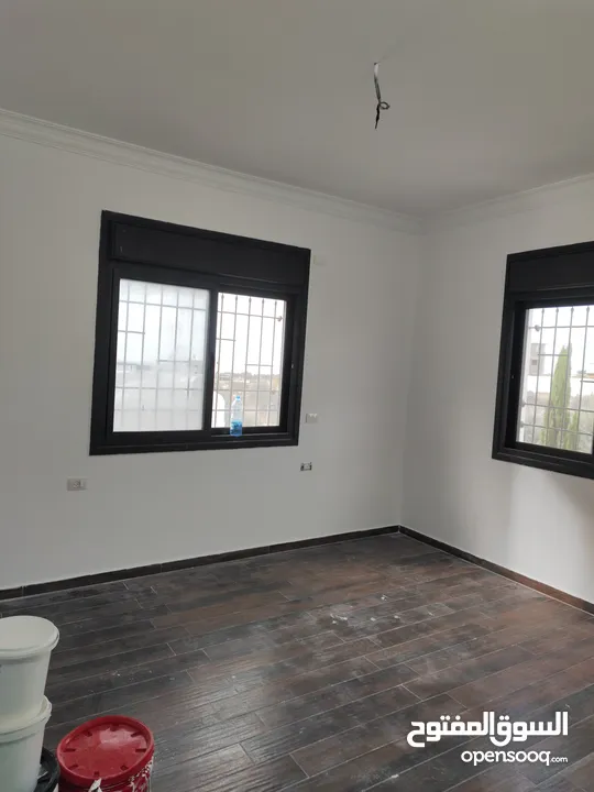 شهيرعلاريه للدهان والديكورات