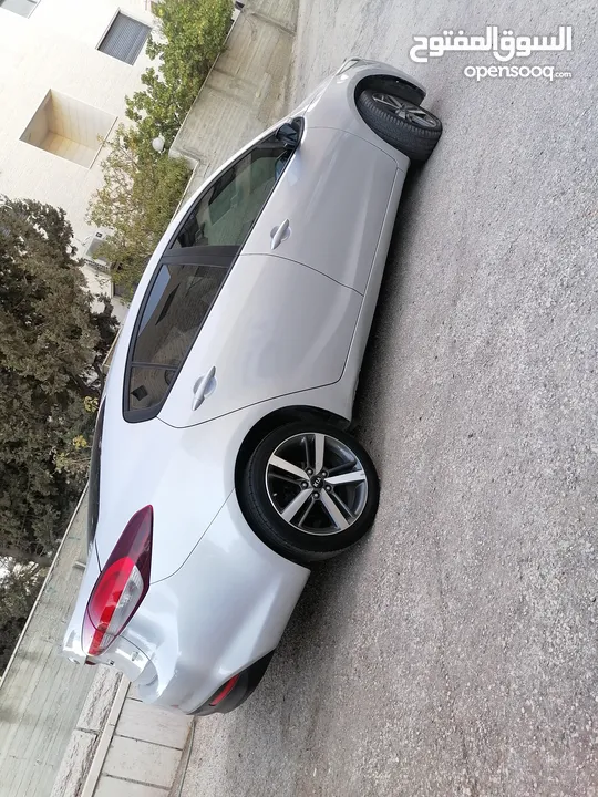 كيا K3 /ماتور 1600 / فحص نخب /اتوماتيك / سولار / اقتصاديه جدا غنيه عن التعريف