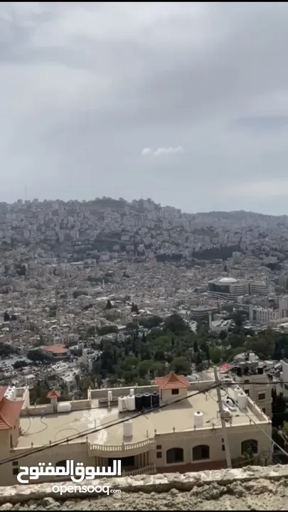 شقة ب اطلالة مميزة في شارع ابو بكر الجبل الشمالي نابلس