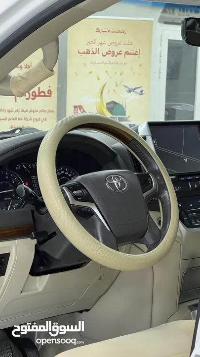 TOYOTA LAND CRUSSER GXR 2018