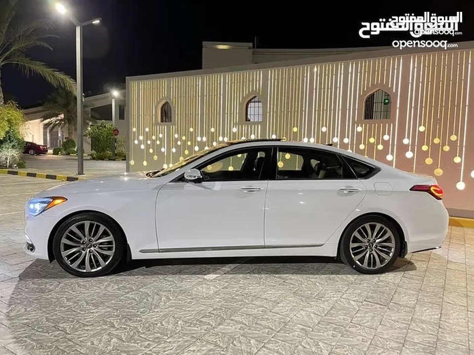 جينسيس نظيف بيعة مستعجلة  v8 5000cc