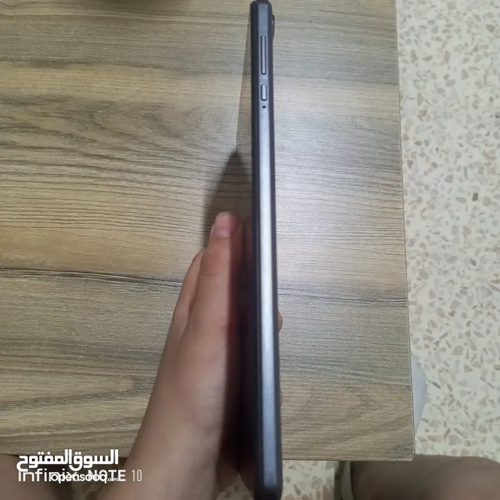تاب للبيع بلاك فيو