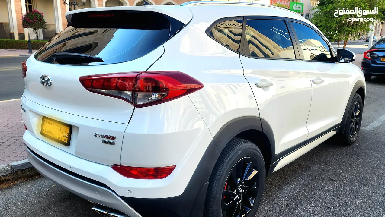 Hyundai Tucson 2.4 GDI 4WD. Model 2017