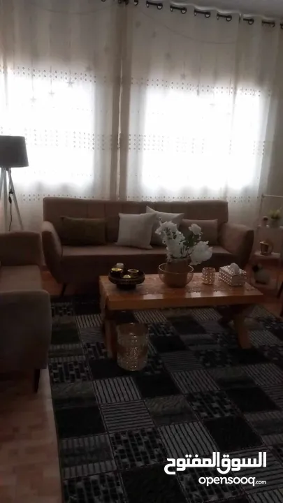 شقة سكنية في ضاحية الزيتونة للبيع