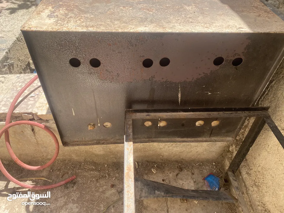 فرن عربي شغال ميه ميه بس بدك تغير البربيش