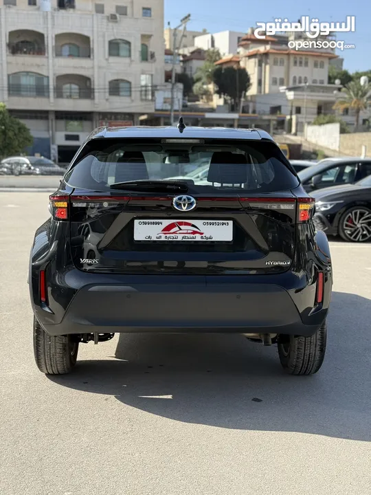تويوتا ياريس كروس ترخيص 2022  محرك 1500 هايبرد  جير أوتوماتيك  172 حصان هاندبريك كهربائي عداد 61000