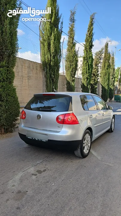 Golf mk5 2008.