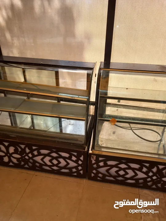 ثلاجات عرض كيك/ دلي للبيع بسعر مغري