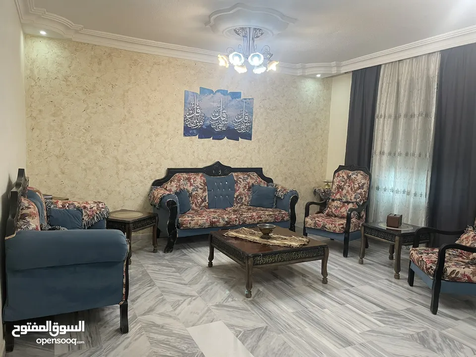 طقم كنب 7 مقاعد  مستعمل