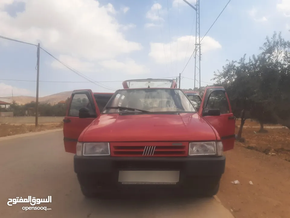 فيات اونو 1992