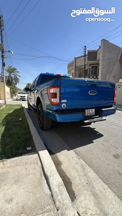 Ford F-150 Lariat 2021 clean