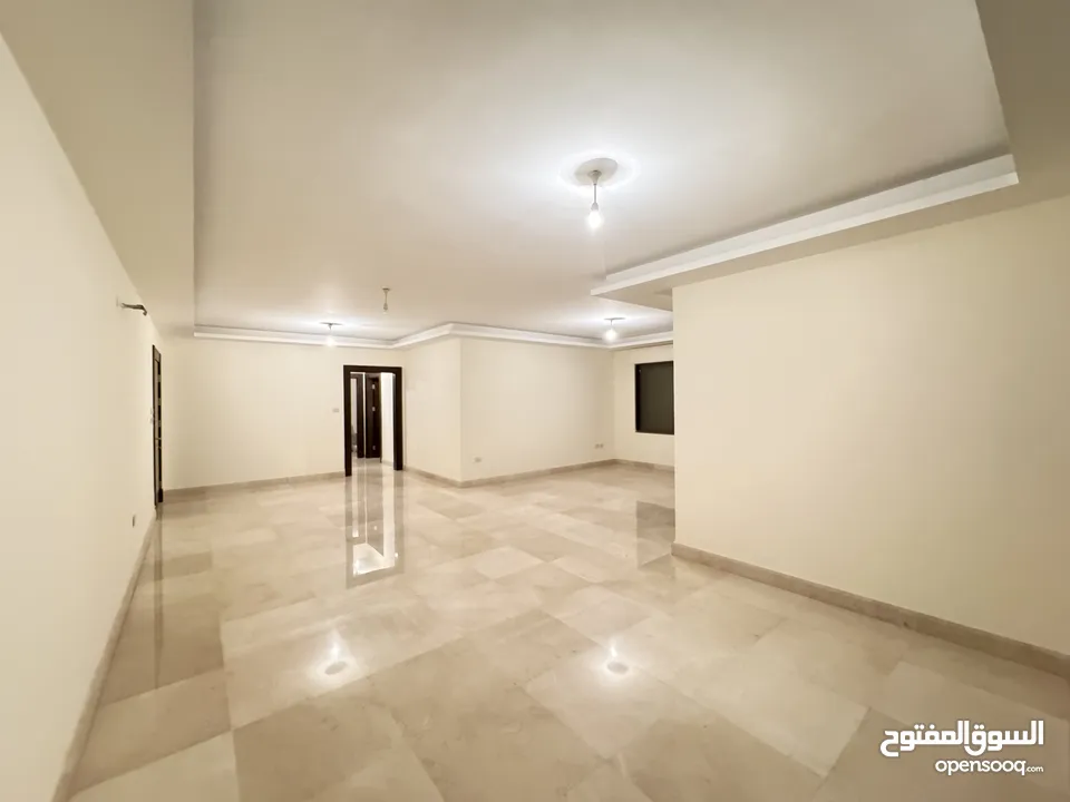 شقة غير مفروشة للايجار في الدوار الرابع ( Property 37912 )-175064101