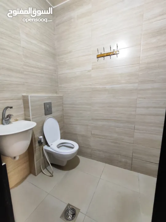 استديو مفروش للإيجار في شارع القدس قرب مطعم توستي