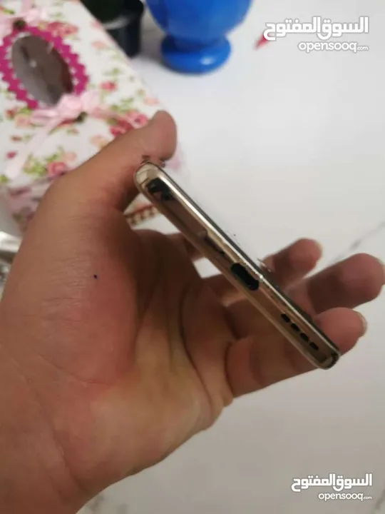 انفنكس زيرو 30 وكاله ما فيه مشاكل  معه الكرتونه فقط