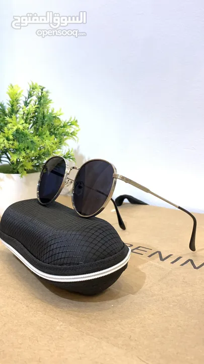 نظارة شمسية جديدة شبيهة بقصة ال RAYBAN
