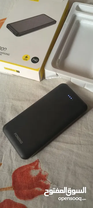 Power Bank. Head phones