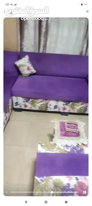 كنب وطاولة كزاز مورده مع الكراسي