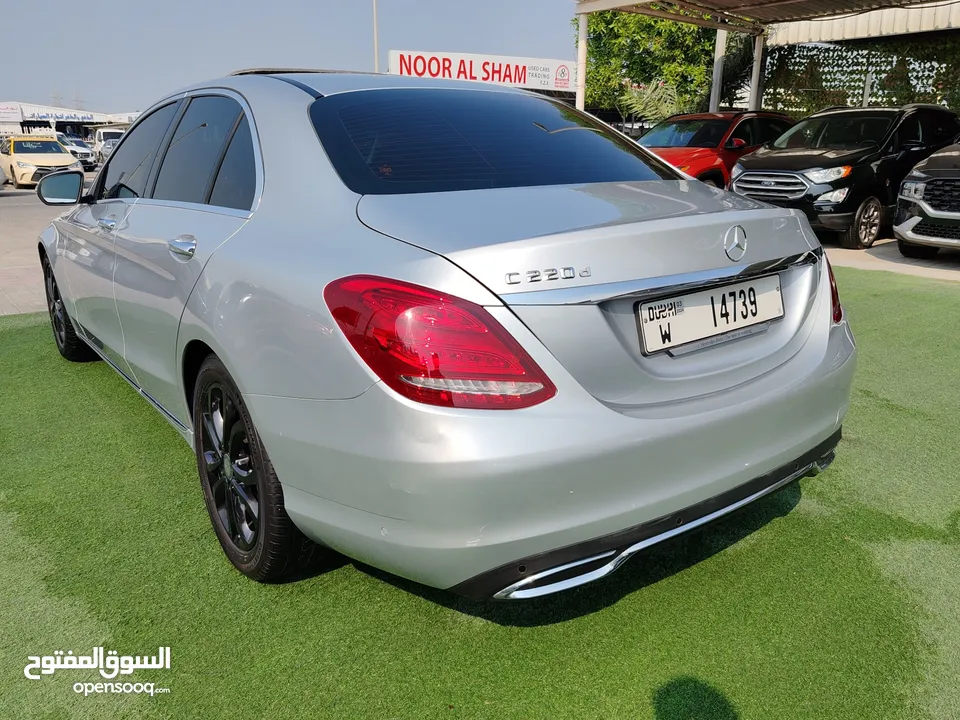 Mersedes Benz C220 Engine diesel model 2016