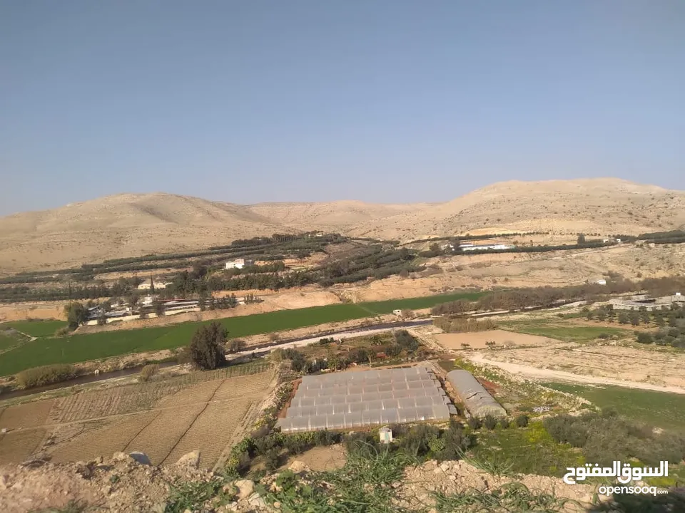 قطعة أرض للبيع مميزة بأطلالة مرتفعة وبسعر مغري