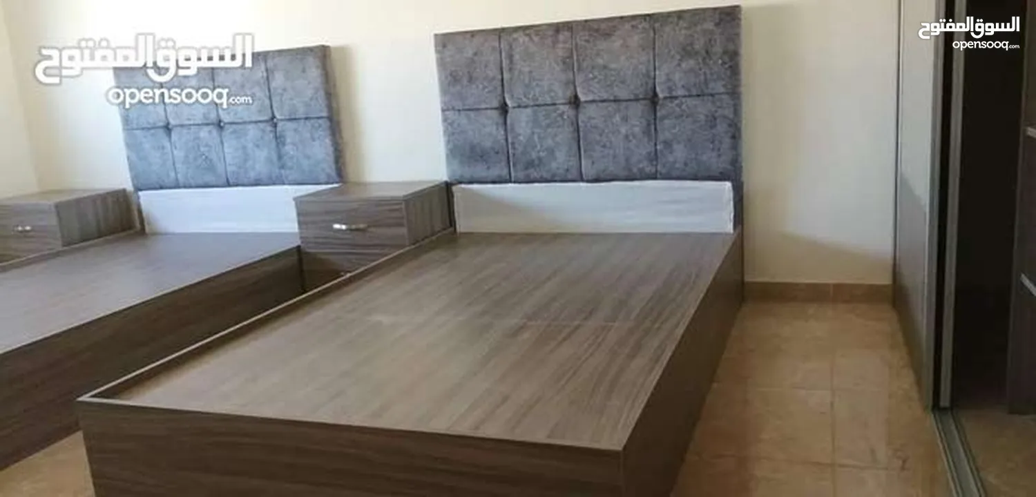 أسرة  تخوت