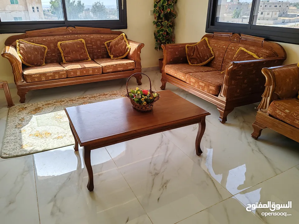 اثنان اطقم كنب تركي خشب قديم اصلي