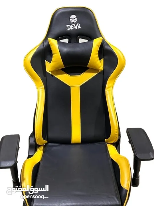 كرسي ديفو نظيف جداً